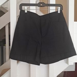 Ralph Lauren Black Label midrise short shorts with cuff EUC sz6